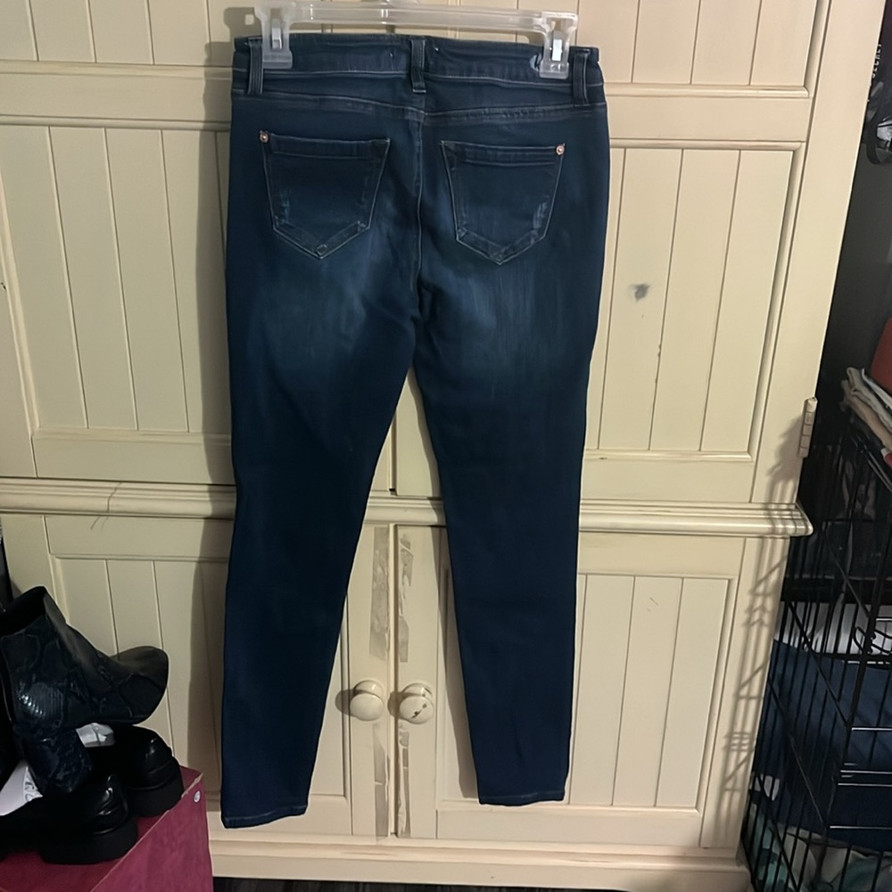 Kensie Jeans You Look Pretty Skinny Jeans in Electric Youth - Picture 4 of 5